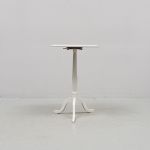 569286 Pedestal table